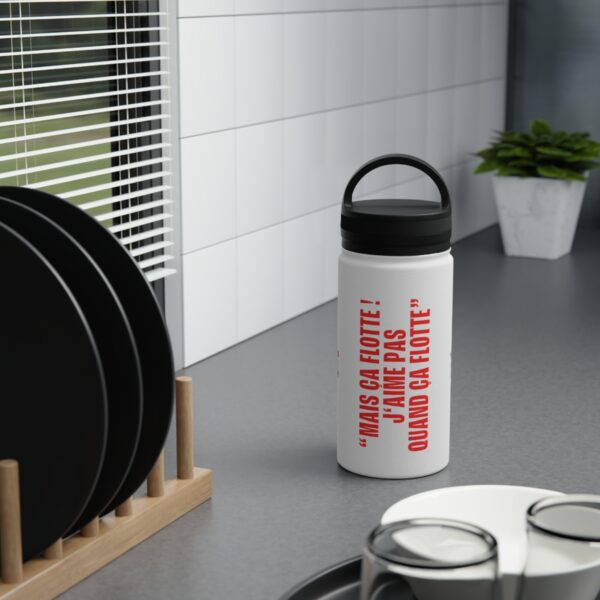 J'aime pas quand ça flotte ! - La gourde We Are COM pour rester aligné – Image 7